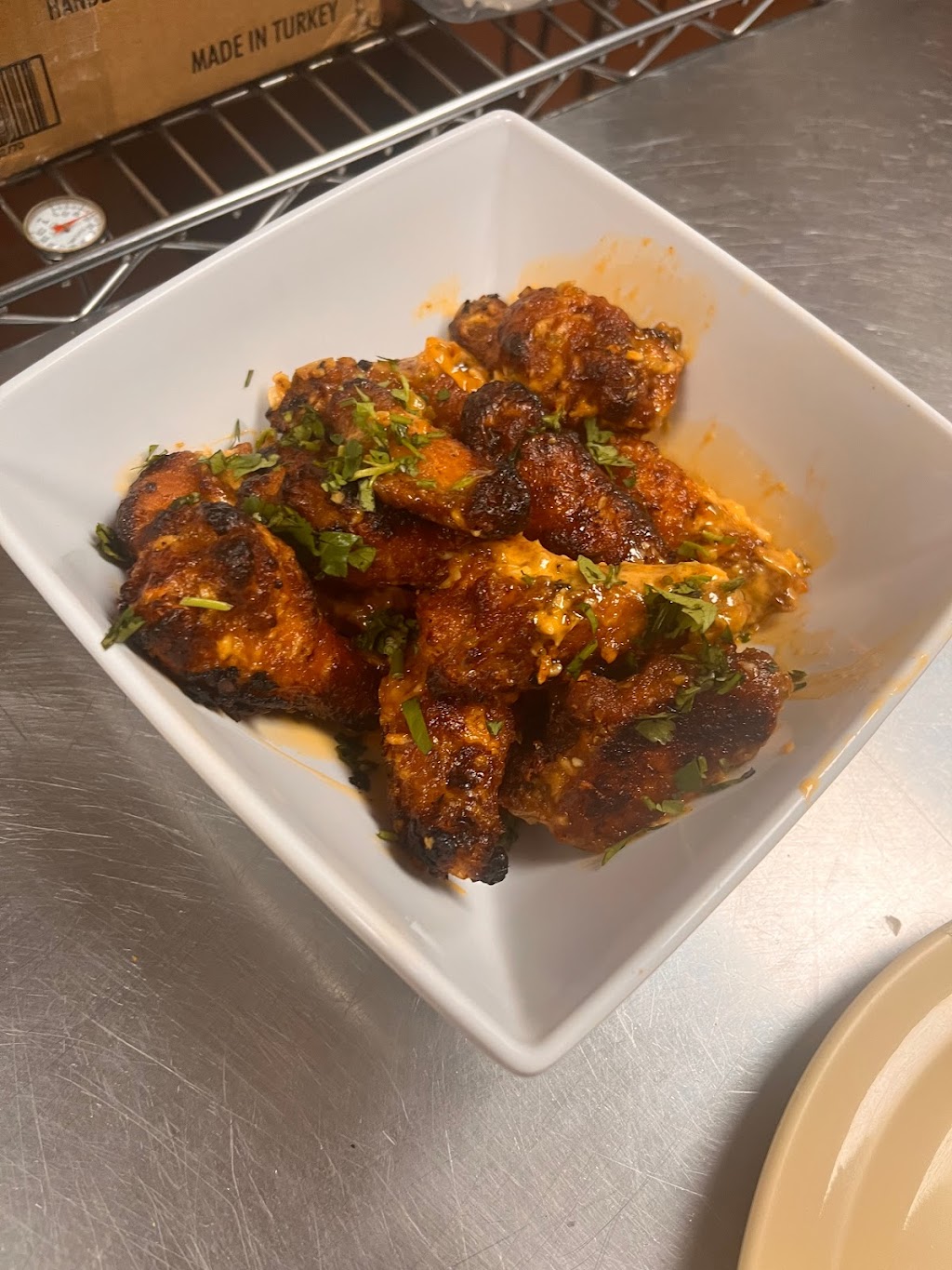 Velly Pizza | restaurant | 1008 W Sacramento Ave, Chico, CA 95926, USA | 5307601234 OR +1 530-760-1234