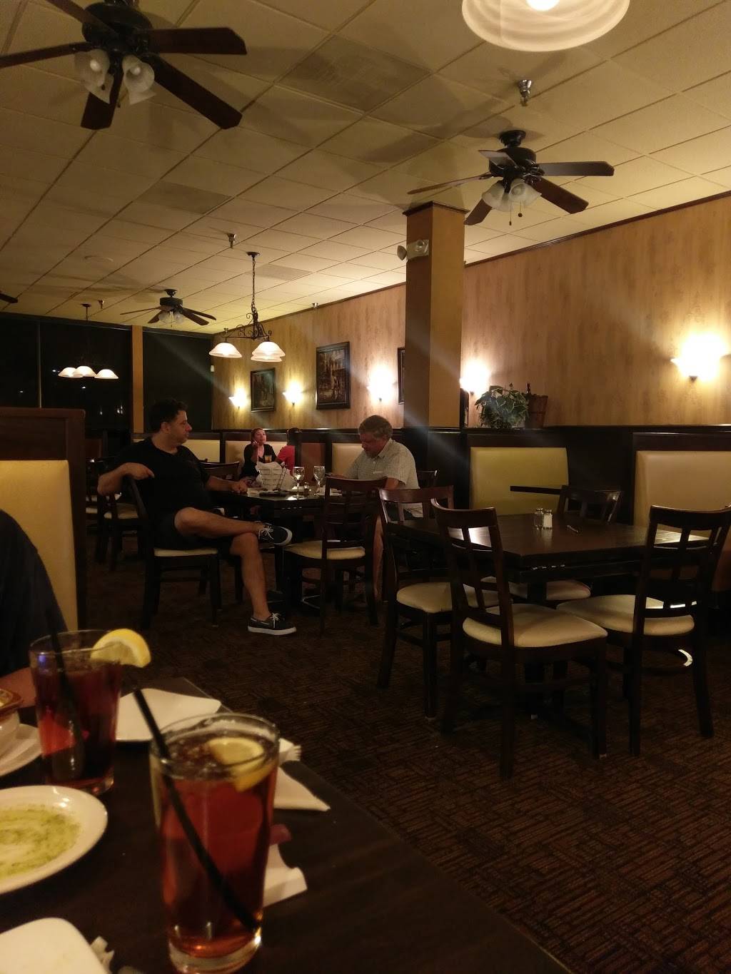 Sorrento Pizzeria & Italian Restaurant | restaurant | 1004 Crossroads Dr, Statesville, NC 28625, USA | 7048780550 OR +1 704-878-0550