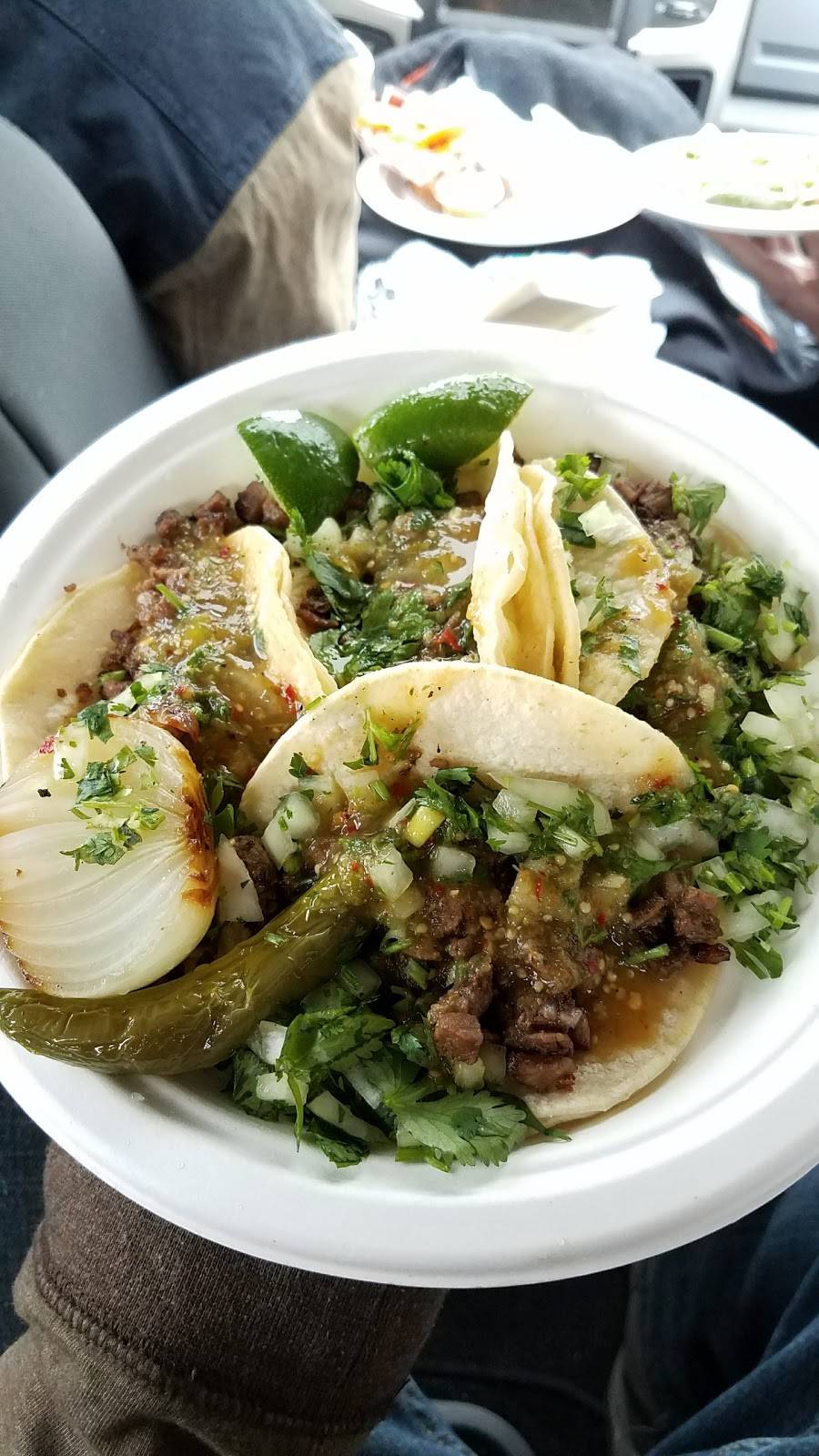 Taqueria la Fondita | restaurant | 9811 15th Ave SW, Seattle, WA 98106, USA | 2065510529 OR +1 206-551-0529