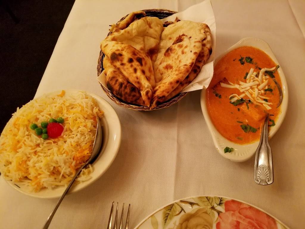 Aatish On the Hill | restaurant | 4322, 609 Pennsylvania Ave SE, Washington, DC 20003, USA | 2027335026 OR +1 202-733-5026