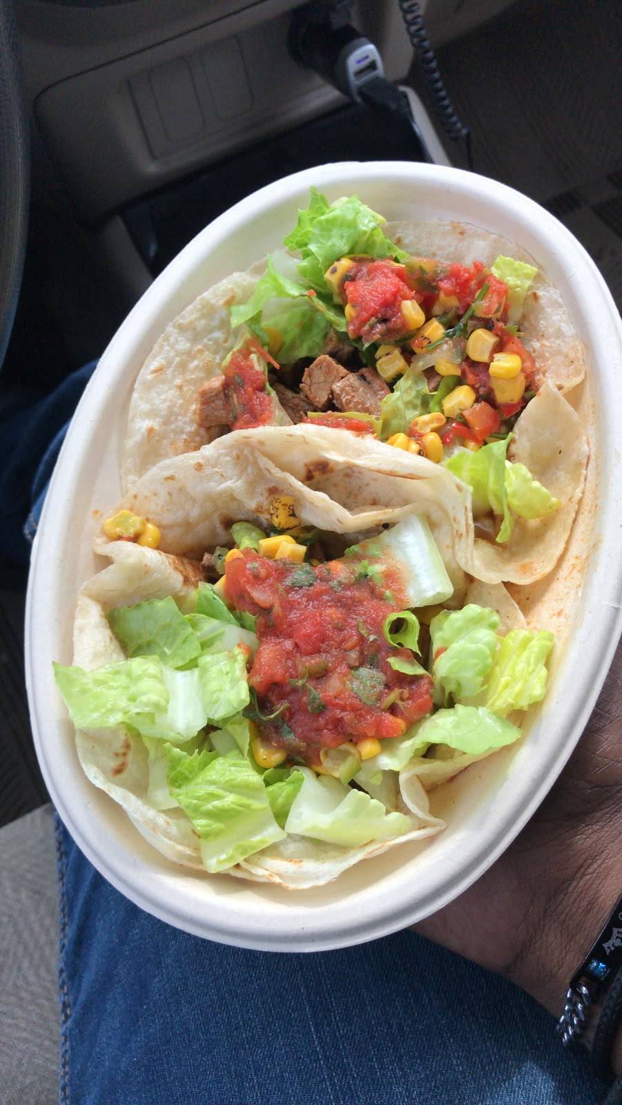 Pancheros Mexican Grill | restaurant | 704 Bridgeport Ave #103, Shelton, CT 06484, USA | 2039255800 OR +1 203-925-5800