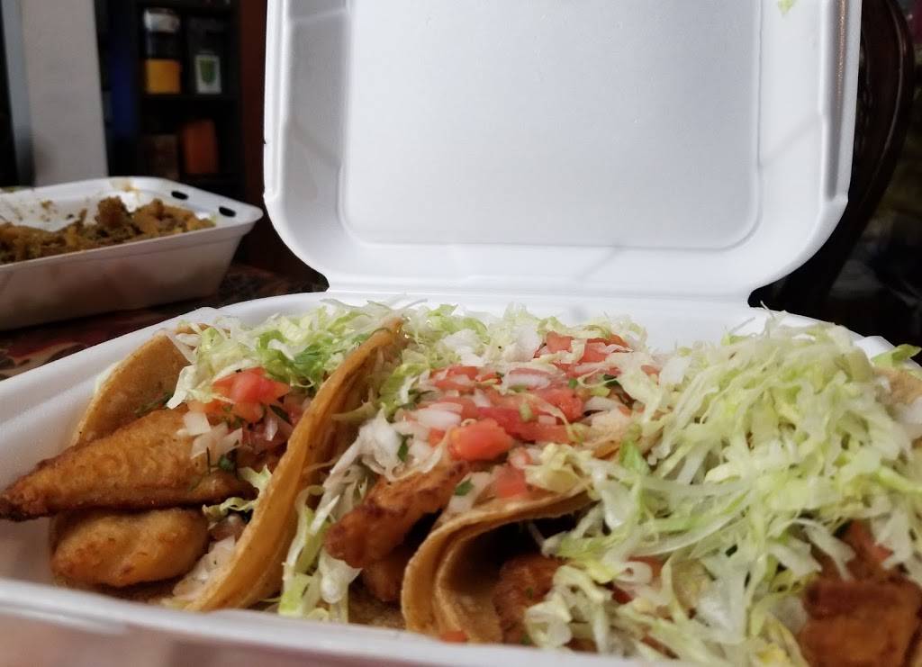 Ebelardos Mexican Food | restaurant | 14551 Newport Ave, Tustin, CA 92780, USA | 7148321503 OR +1 714-832-1503