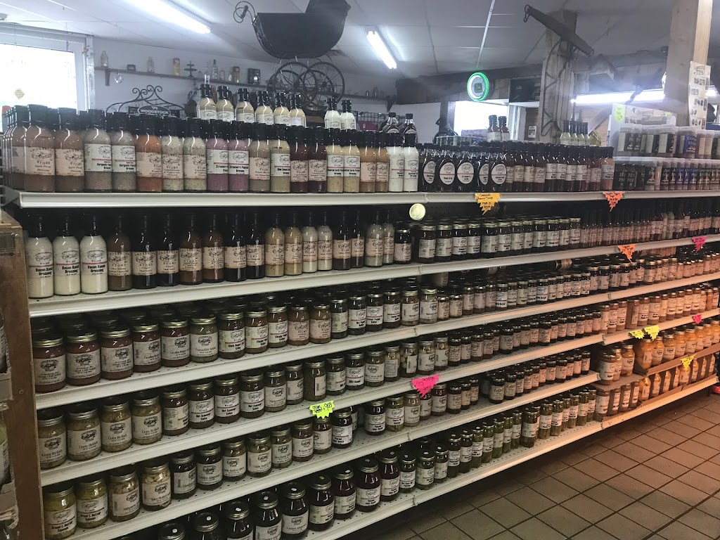 Crossroads Store | restaurant | 4916 Plank Rd, North Garden, VA 22959, USA | 4342963626 OR +1 434-296-3626