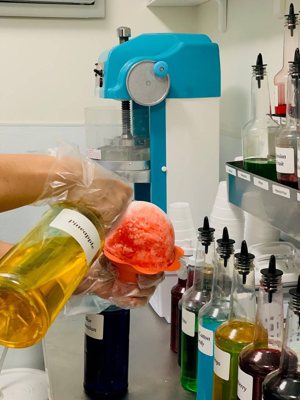 Maui The Authentic Shave Ice | restaurant | 560 W Center St, Provo, UT 84601, USA | 3852080366 OR +1 385-208-0366