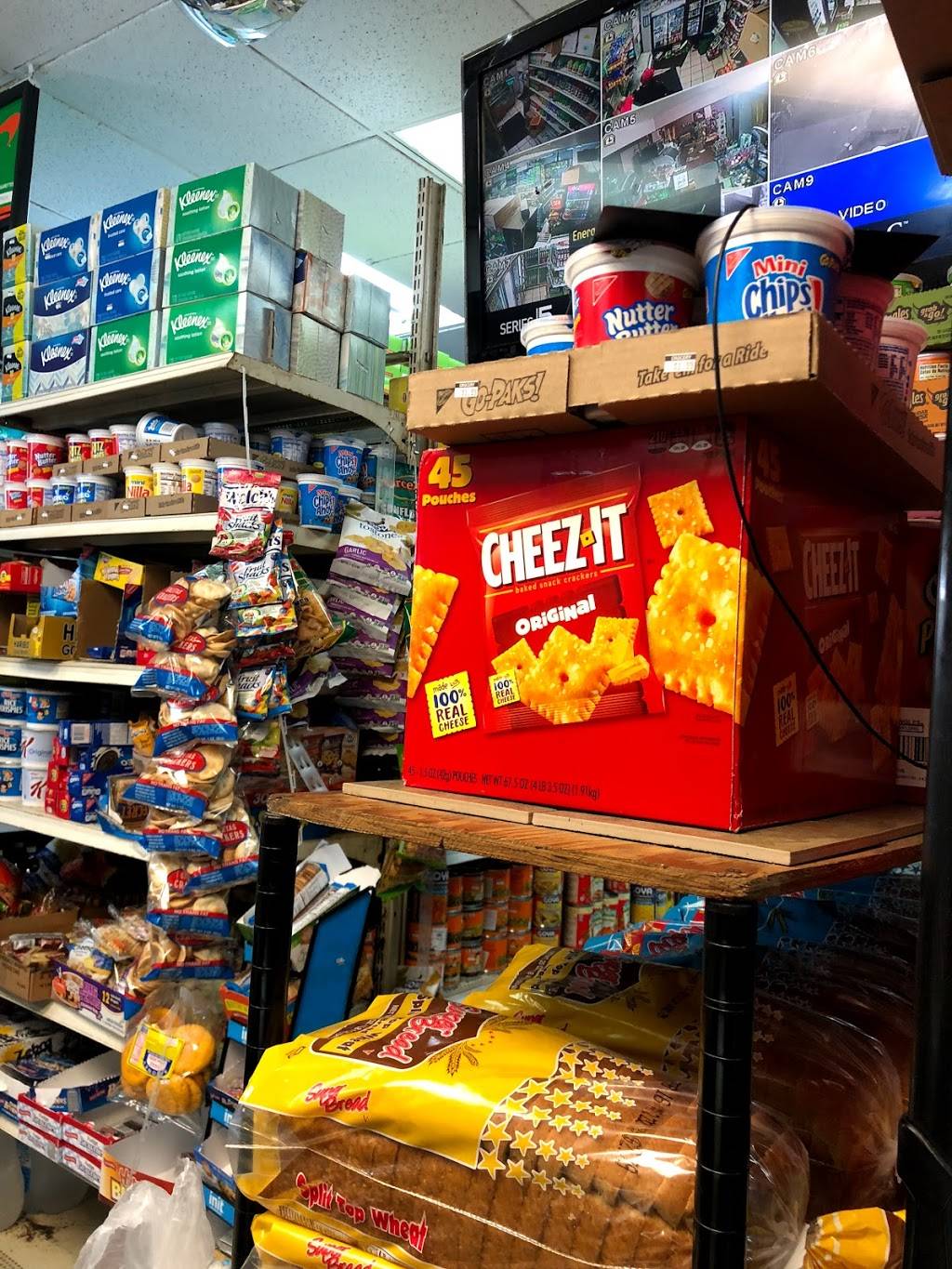 Adames Deli Grocery | restaurant | 113 Avenue D, New York, NY 10009, USA | 2125053257 OR +1 212-505-3257