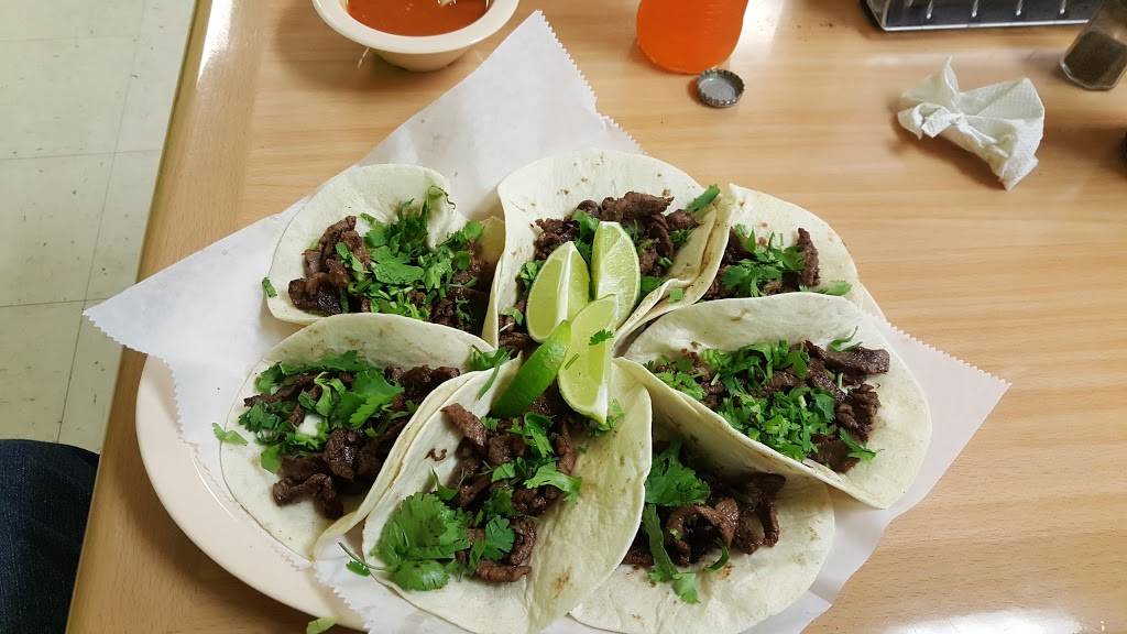 Taqueria Caracoles | restaurant | 11411 E NW Hwy Suite 230, Dallas, TX 75218, USA | 2145537960 OR +1 214-553-7960