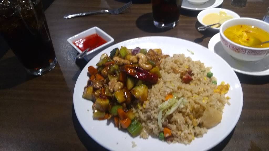 Golden Star Chinese Food | restaurant | 2257 Hilltop Dr, Redding, CA 96002, USA | 5307681899 OR +1 530-768-1899