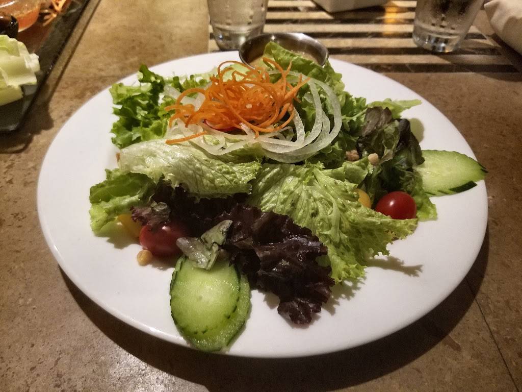 Bibas Courtyard Grill | restaurant | 2055 Kalia Rd, Honolulu, HI 96815, USA | 8089559635 OR +1 808-955-9635