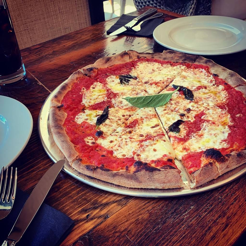 PORTS Pizzeria | restaurant | 28 Union St, Boothbay Harbor, ME 04538, USA | 2076331113 OR +1 207-633-1113