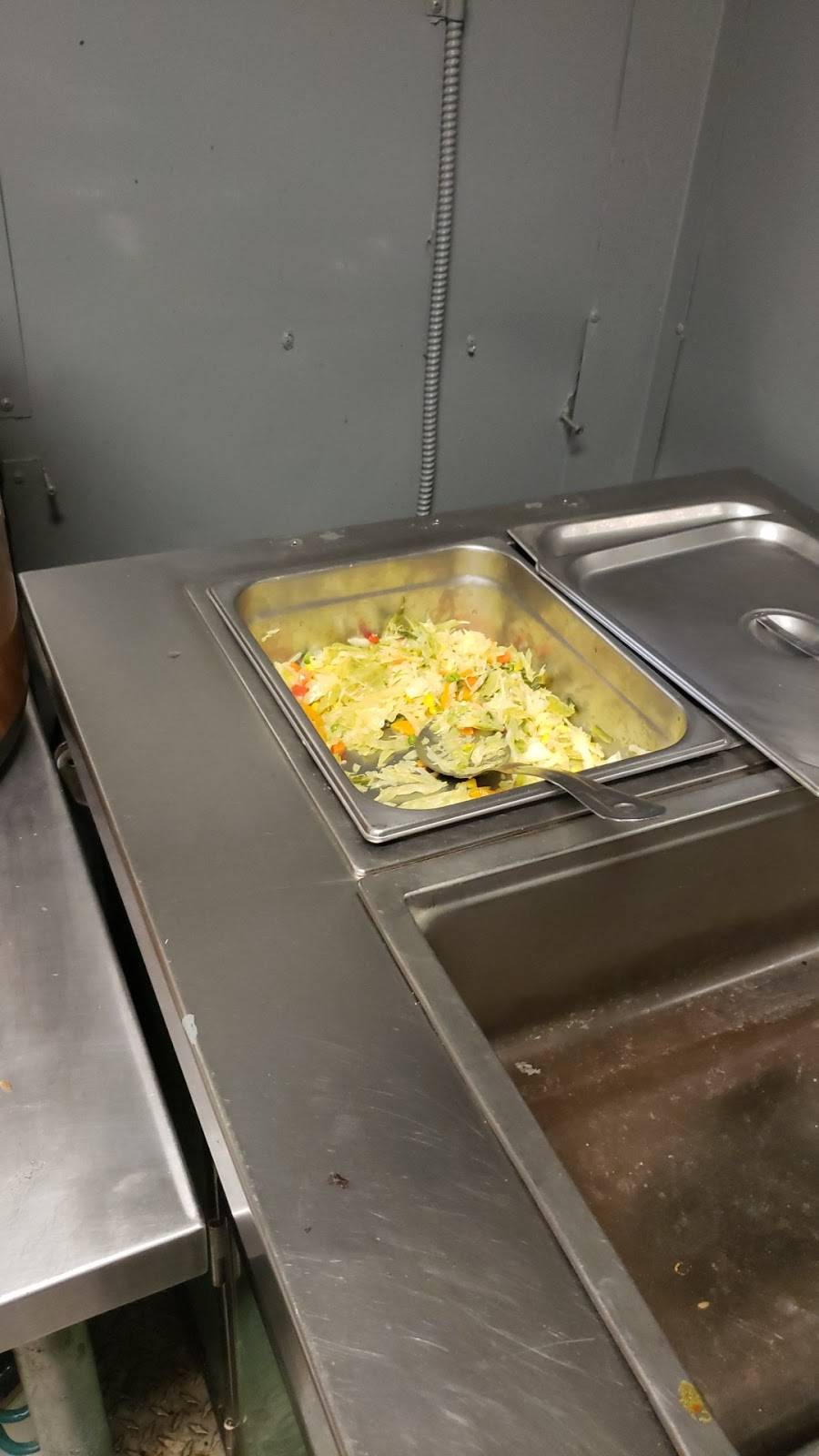 Oasis Jerk Center | restaurant | 470 Plummer Rd, Huntsville, AL 35806, USA | 2565200483 OR +1 256-520-0483