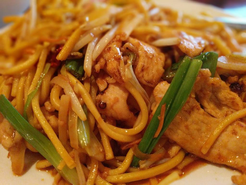 Lieus Chinese Bistro | restaurant | 1149 Woodruff Rd, Greenville, SC 29607, USA | 8646759898 OR +1 864-675-9898