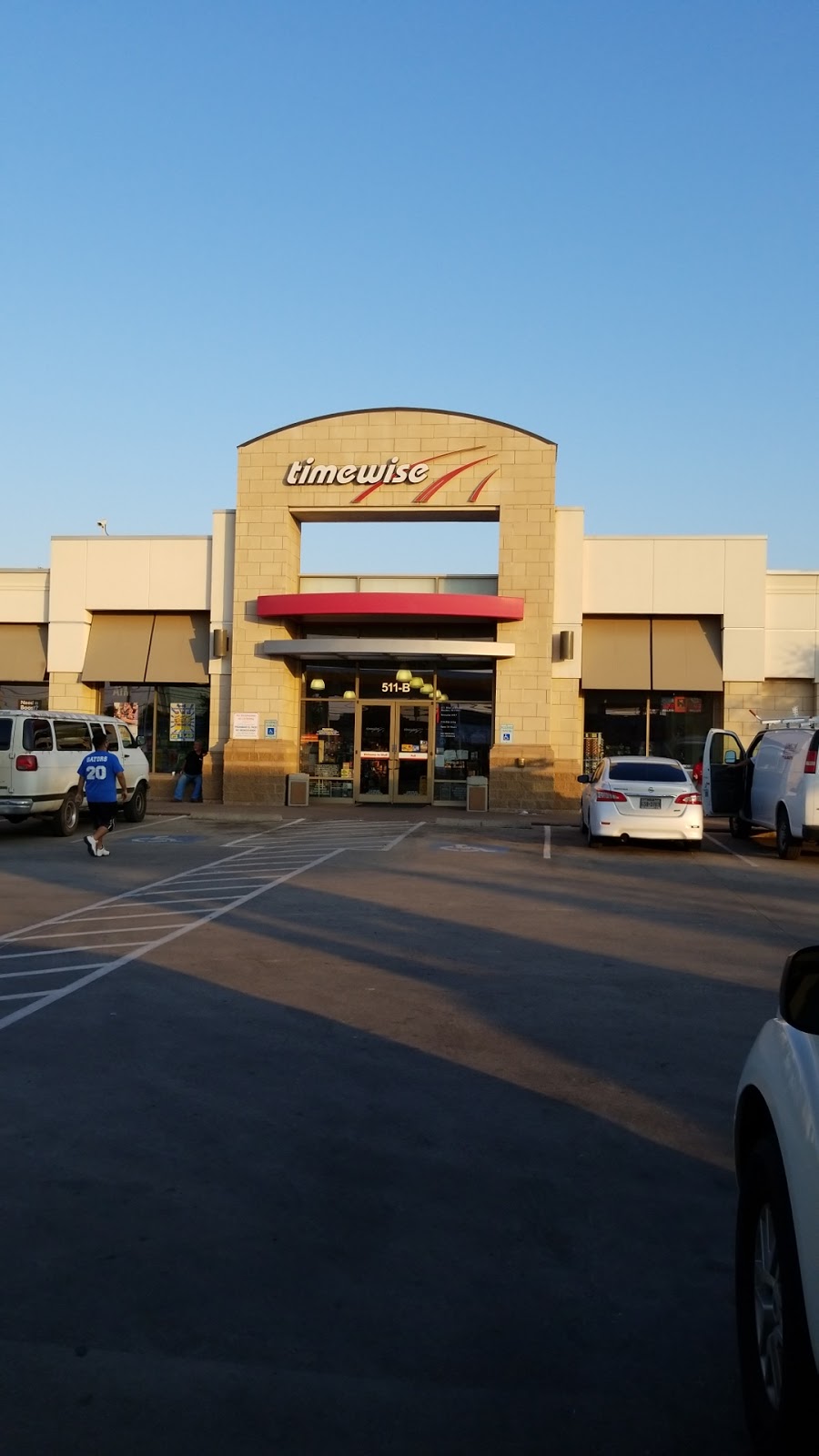 Shell | restaurant | 511 Lockwood Dr, Houston, TX 77011, USA | 7139283196 OR +1 713-928-3196