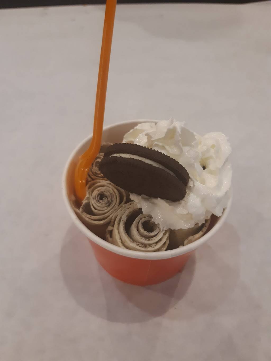 Yummy Crab | restaurant | 3165 S Dirksen Pkwy, Springfield, IL 62703, USA | 2175721766 OR +1 217-572-1766