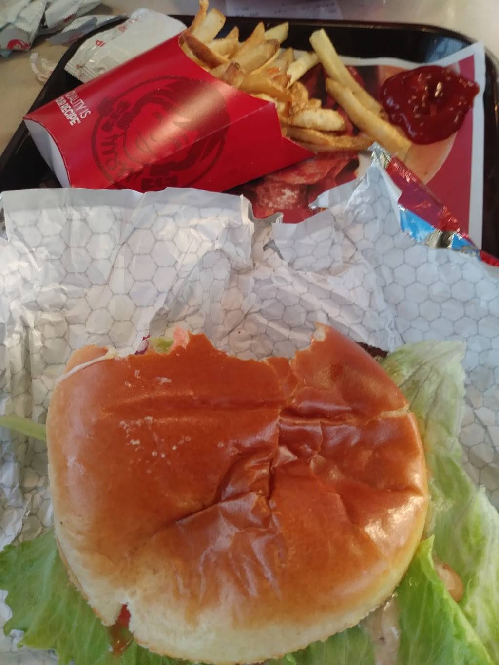 Wendys | restaurant | 2740 E US-190, Copperas Cove, TX 76522, USA | 2545479558 OR +1 254-547-9558