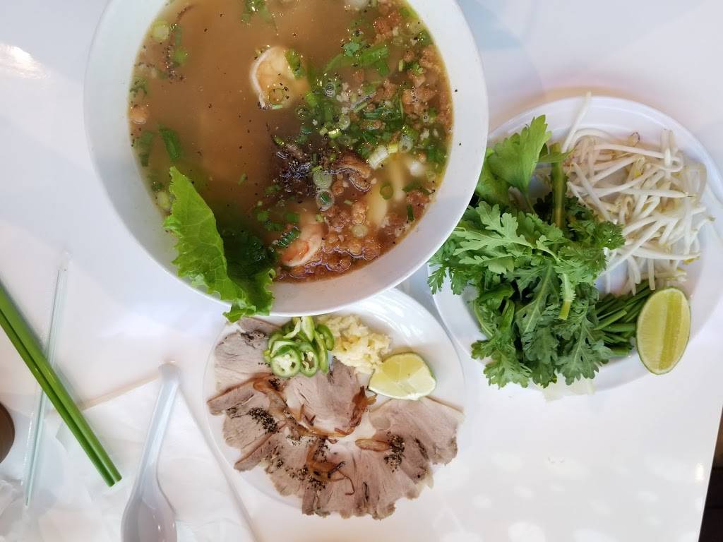 Quán Bún Cô Giáo Thảo | restaurant | 10022 Garden Grove Blvd, Garden Grove, CA 92844, USA | 7145959917 OR +1 714-595-9917