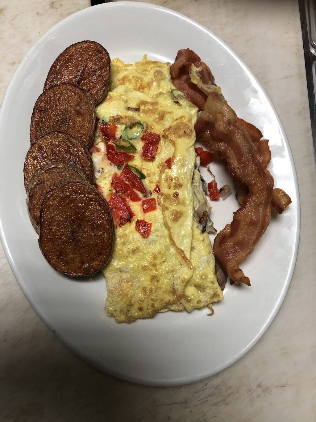 Kappy star Restaurant And bar | restaurant | 4379 Kingston Rd, Scarborough, ON M1E 2M9, Canada | 6473505334 OR +1 647-350-5334