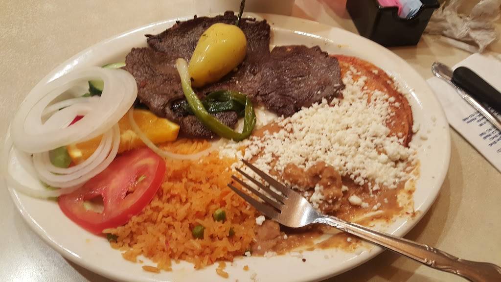 La Barca Restaurantes | restaurant | 10817 Valley Mall, El Monte, CA 91731, USA | 6264522121 OR +1 626-452-2121