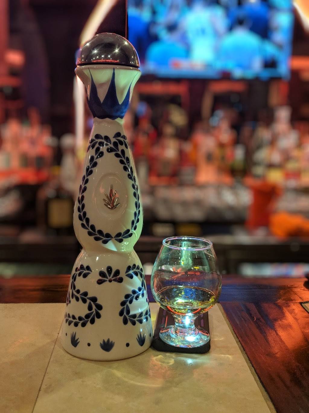 Mamajuana Cafe Woodbridge | restaurant | 875 US-1 S, Iselin, NJ 08830, USA | 7328745273 OR +1 732-874-5273