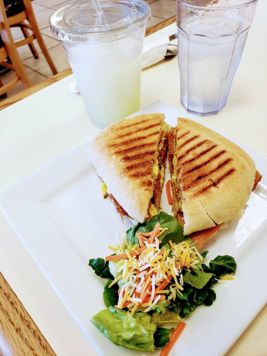 Tasty Treats and Eats | cafe | 2171 W Wisconsin Ave, Appleton, WI 54914, USA | 9209031438 OR +1 920-903-1438