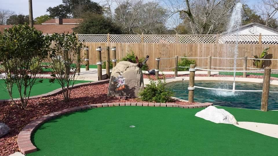 Feel The Freeze Frozen Treats | restaurant | 2251 E Pass Rd, Gulfport, MS 39507, USA | 2282845553 OR +1 228-284-5553