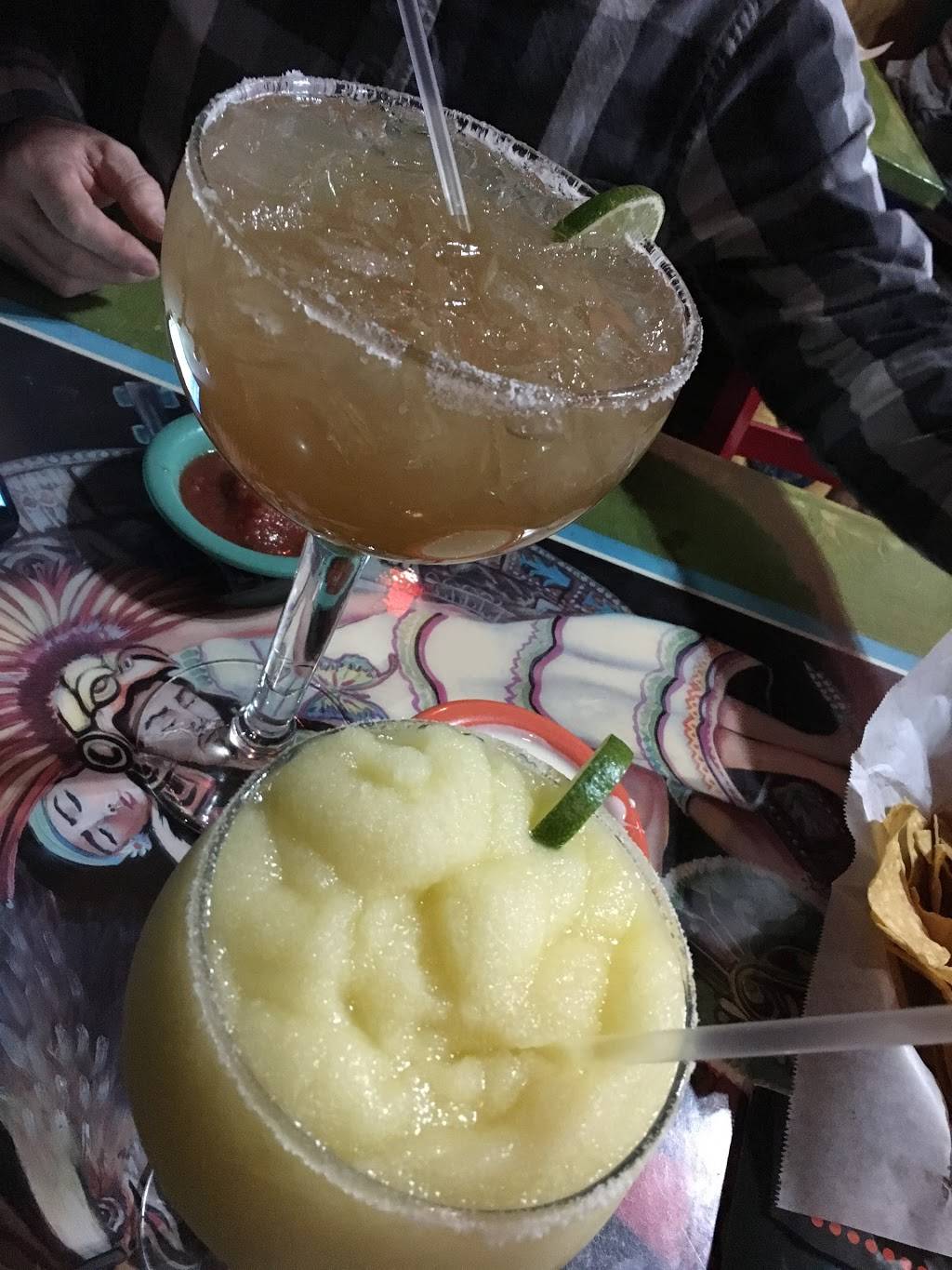 Azteca Mexican Restaurant | restaurant | 34 Western Plaza, Fenton, MO 63026, USA | 6363264949 OR +1 636-326-4949