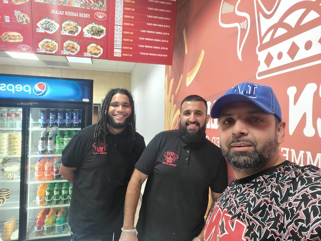 Crown Chicken & grill | restaurant | 1042 E Ave. J, Lancaster, CA 93535, USA | 6612068787 OR +1 661-206-8787