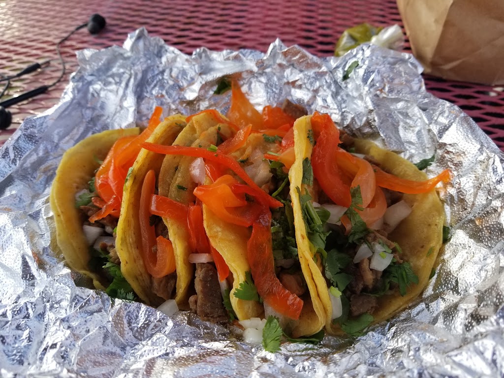 Taqueria La Choca | restaurant | 416 W Edinburg Ave, Edcouch, TX 78538, USA | 9569056480 OR +1 956-905-6480