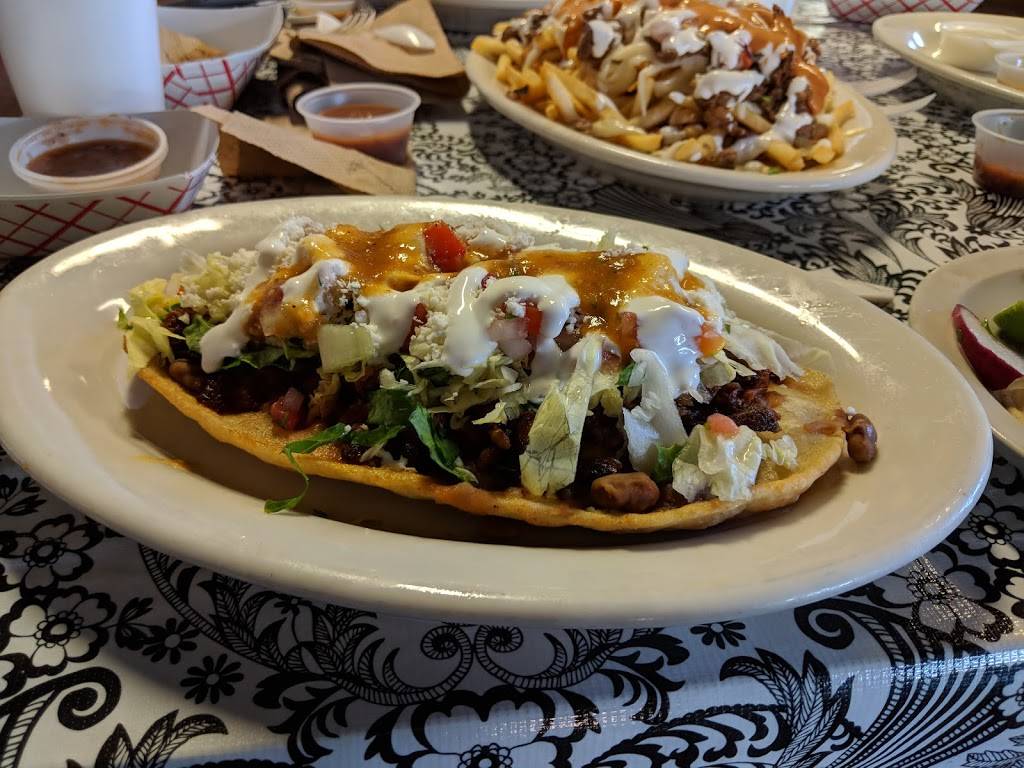 Lindas | restaurant | 1151 Richards Blvd, Sacramento, CA 95811, USA | 9164471707 OR +1 916-447-1707