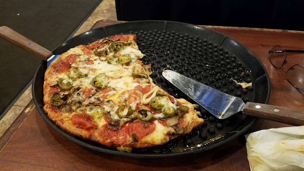 Barros Pizza | restaurant | 2820 N Pinal Ave #1, Casa Grande, AZ 85122, USA | 5208366900 OR +1 520-836-6900