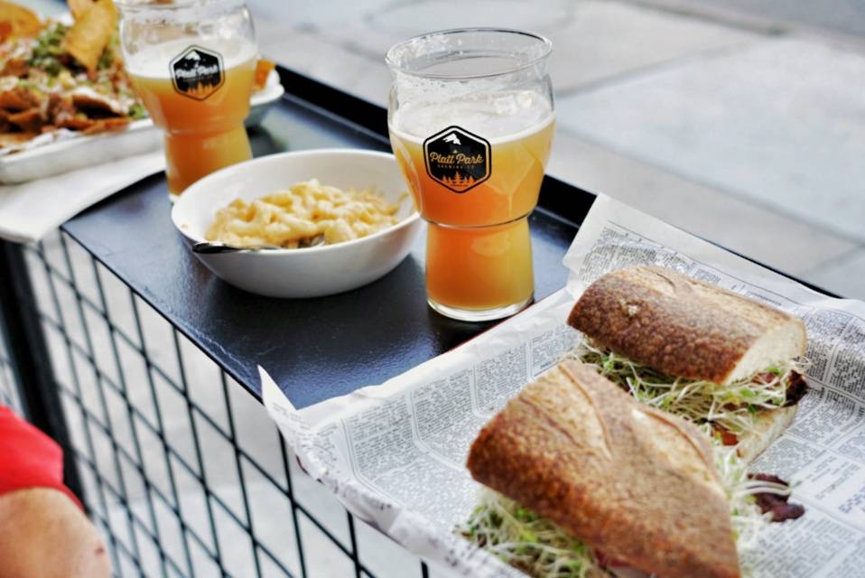 Gates Deli & Grog | restaurant | 1875 S Pearl St, Denver, CO 80210, USA | 3039934002 OR +1 303-993-4002