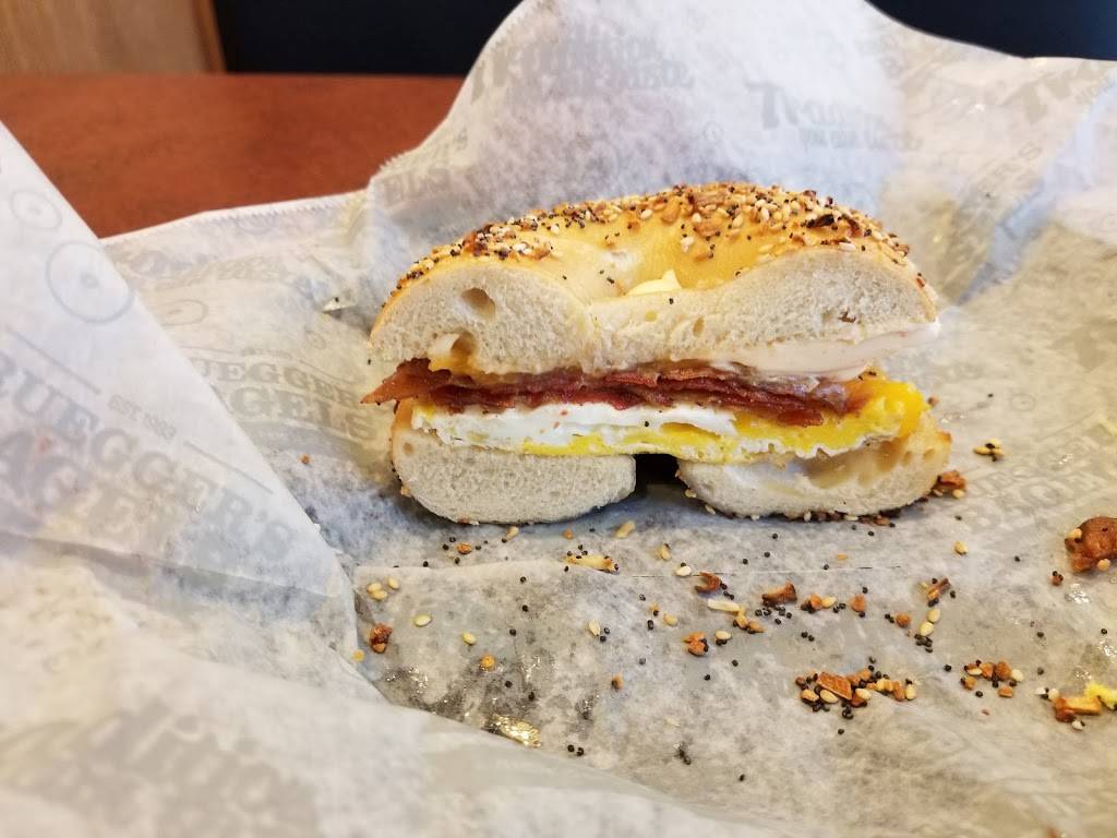 Brueggers Bagels | cafe | 501 E Kennedy Blvd, Tampa, FL 33602, USA | 8134022989 OR +1 813-402-2989