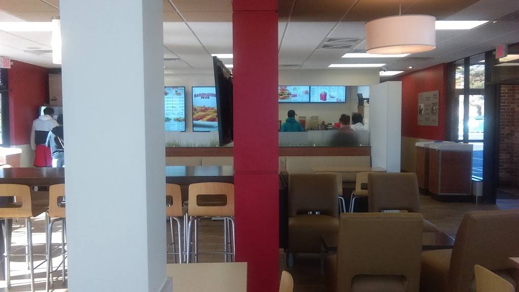 Wendys | restaurant | 912 W Galbraith Rd, Cincinnati, OH 45231, USA | 5139068694 OR +1 513-906-8694