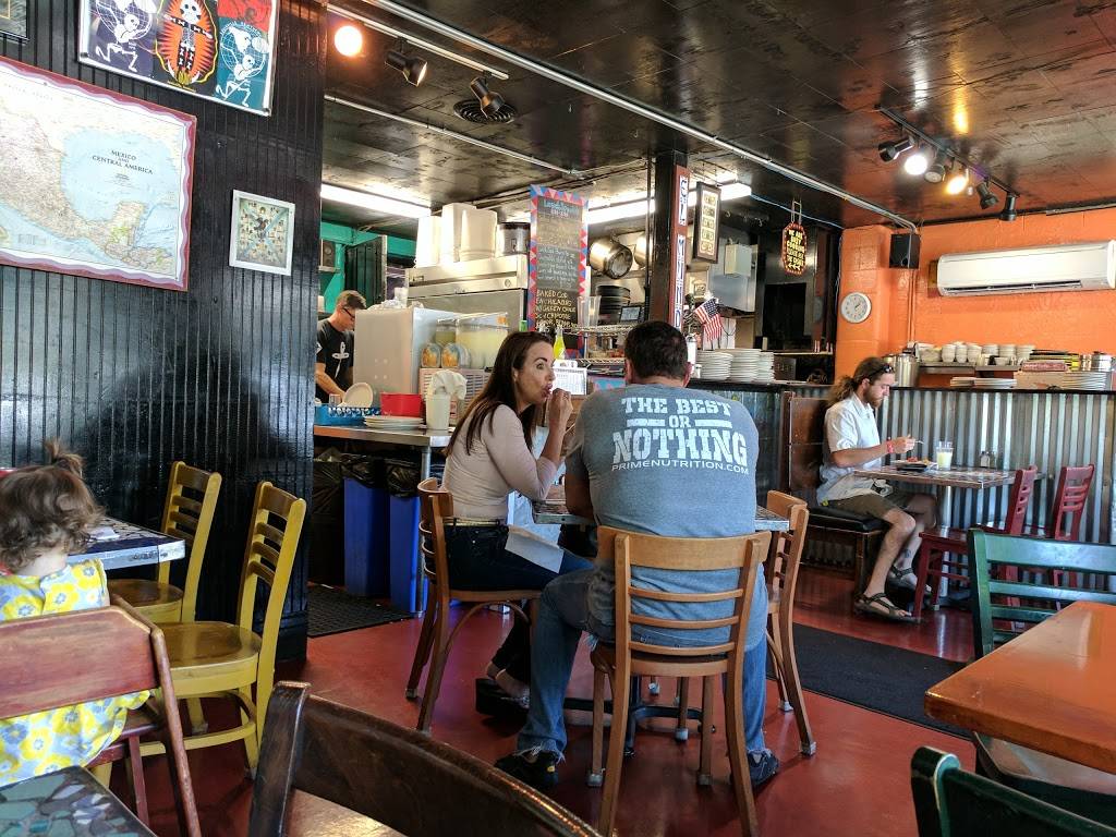 El Mundo | restaurant | 2345 Frankfort Ave, Louisville, KY 40206, USA | 5028999930 OR +1 502-899-9930