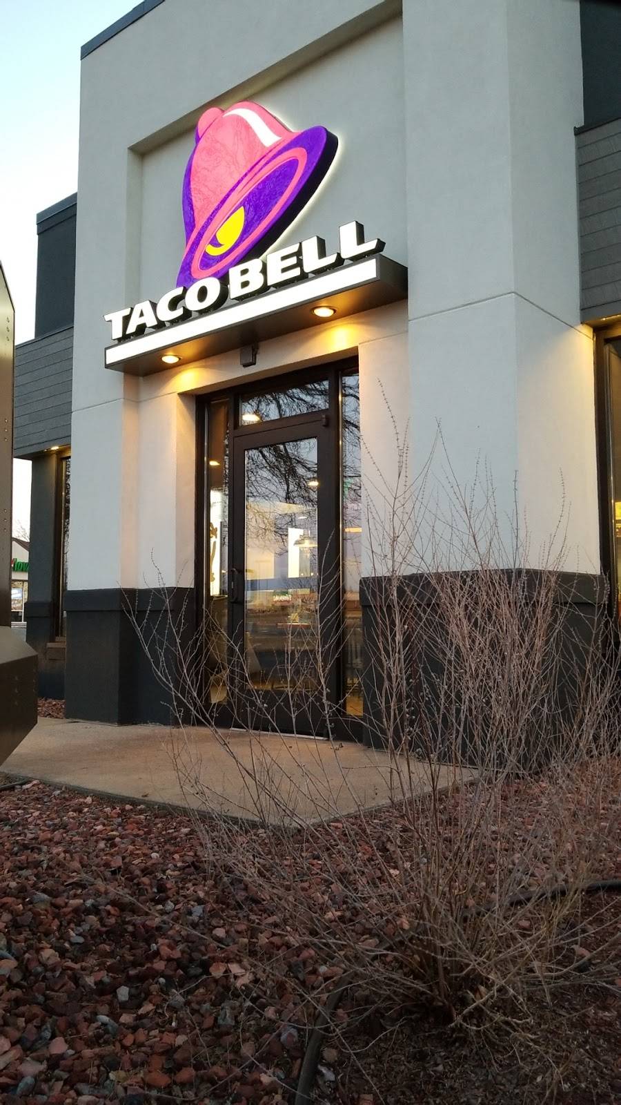 Taco Bell | meal takeaway | 2940 New Pinery Rd, Portage, WI 53901, USA | 6087427797 OR +1 608-742-7797