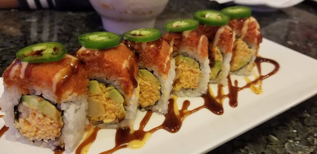 Hello Sushi | restaurant | 1301 S Harbor Blvd, Fullerton, CA 92832, USA | 7147386946 OR +1 714-738-6946