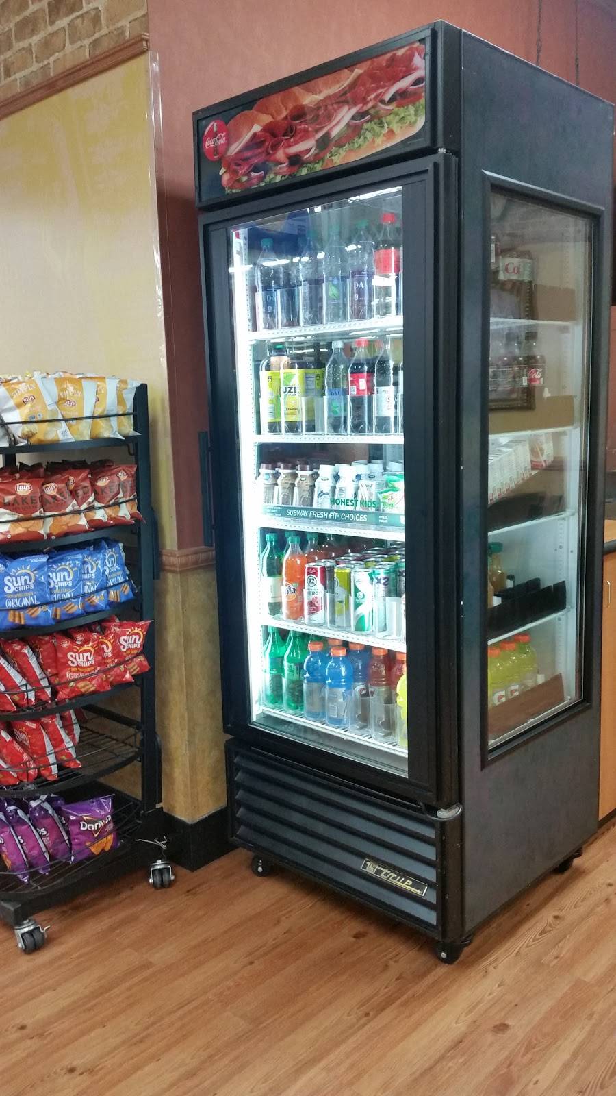 Subway | restaurant | 800 Commons Drive [P], Oxford, PA 19363, USA | 6109981860 OR +1 610-998-1860