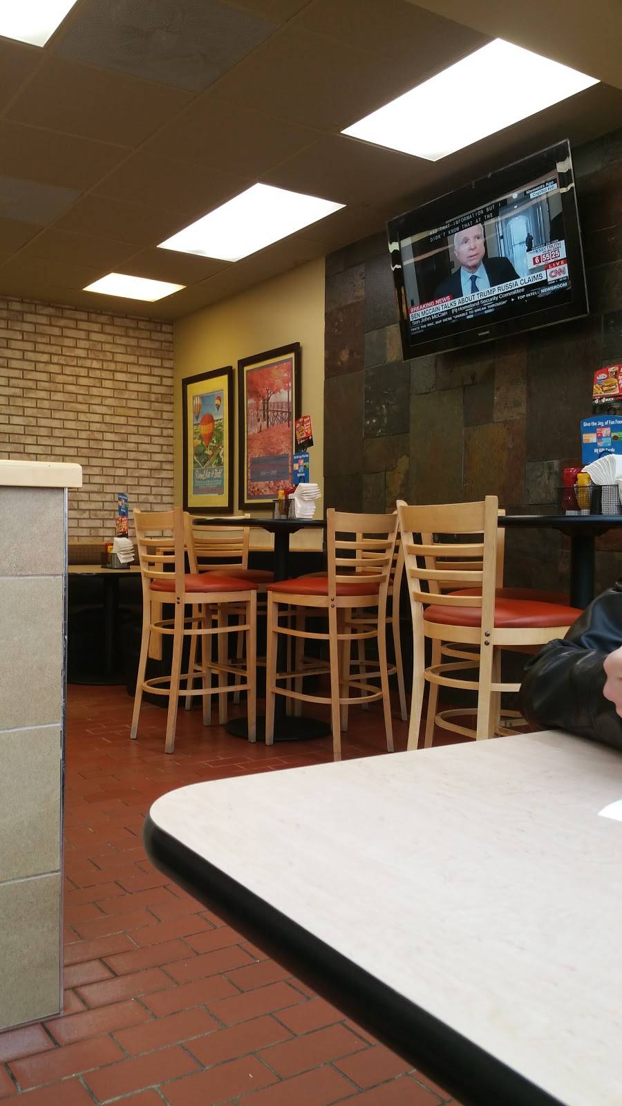 Dairy Queen Grill & Chill | restaurant | 2002 Laporte Ave, Valparaiso, IN 46383, USA | 2194629643 OR +1 219-462-9643