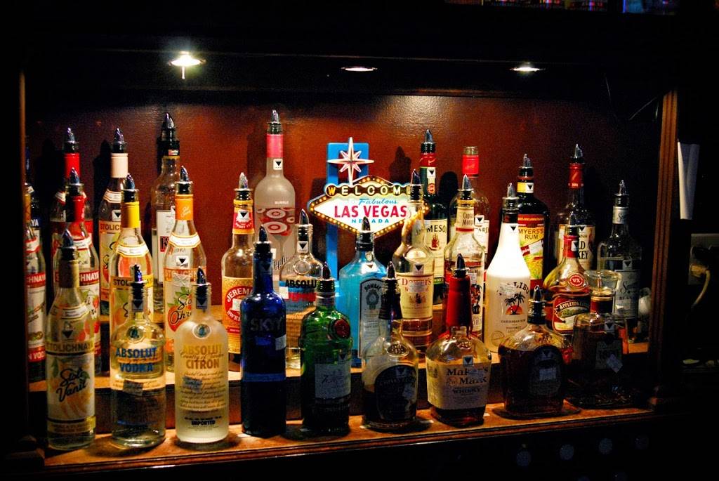 Woodys At City Market | restaurant | 205 Wolfe St, Raleigh, NC 27601, USA | 9198333000 OR +1 919-833-3000