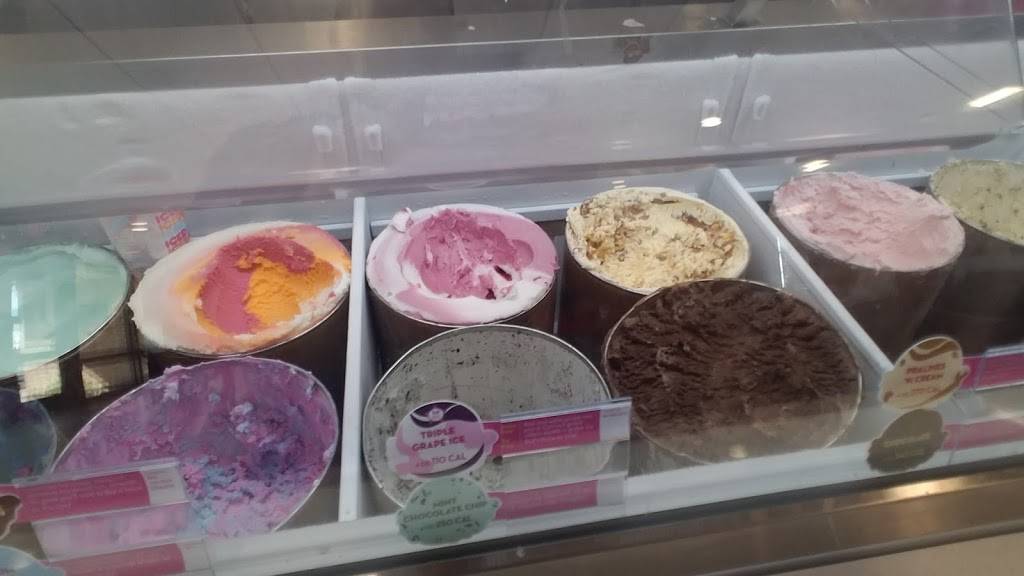 Baskin-Robbins | restaurant | 5940 Ellis St, Fort Carson, CO 80913, USA | 7198005055 OR +1 719-800-5055