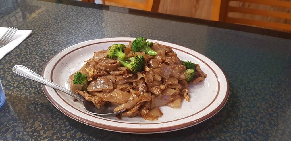 Luck Thai PJ Cuisine | restaurant | 1924 W Olympic Blvd, Los Angeles, CA 90006, USA | 2133860050 OR +1 213-386-0050