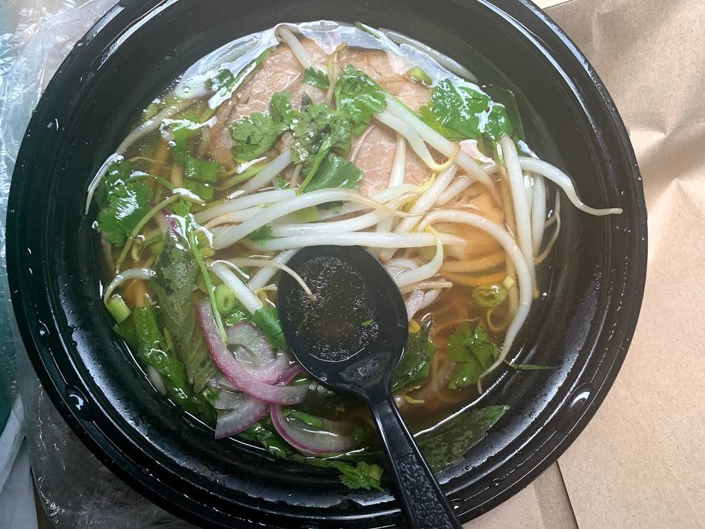 Banh Meee Downtown | restaurant | 126 Ann Uccello St, Hartford, CT 06103, USA | 8603083623 OR +1 860-308-3623