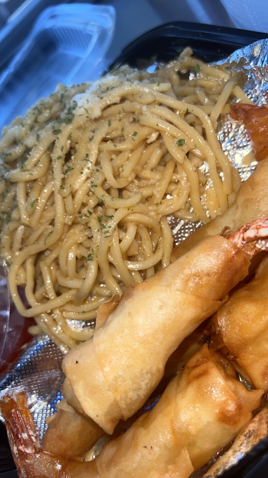 Mai Garlic Noodle | restaurant | 10729 MacArthur Blvd, Oakland, CA 94605, USA | 9254717489 OR +1 925-471-7489