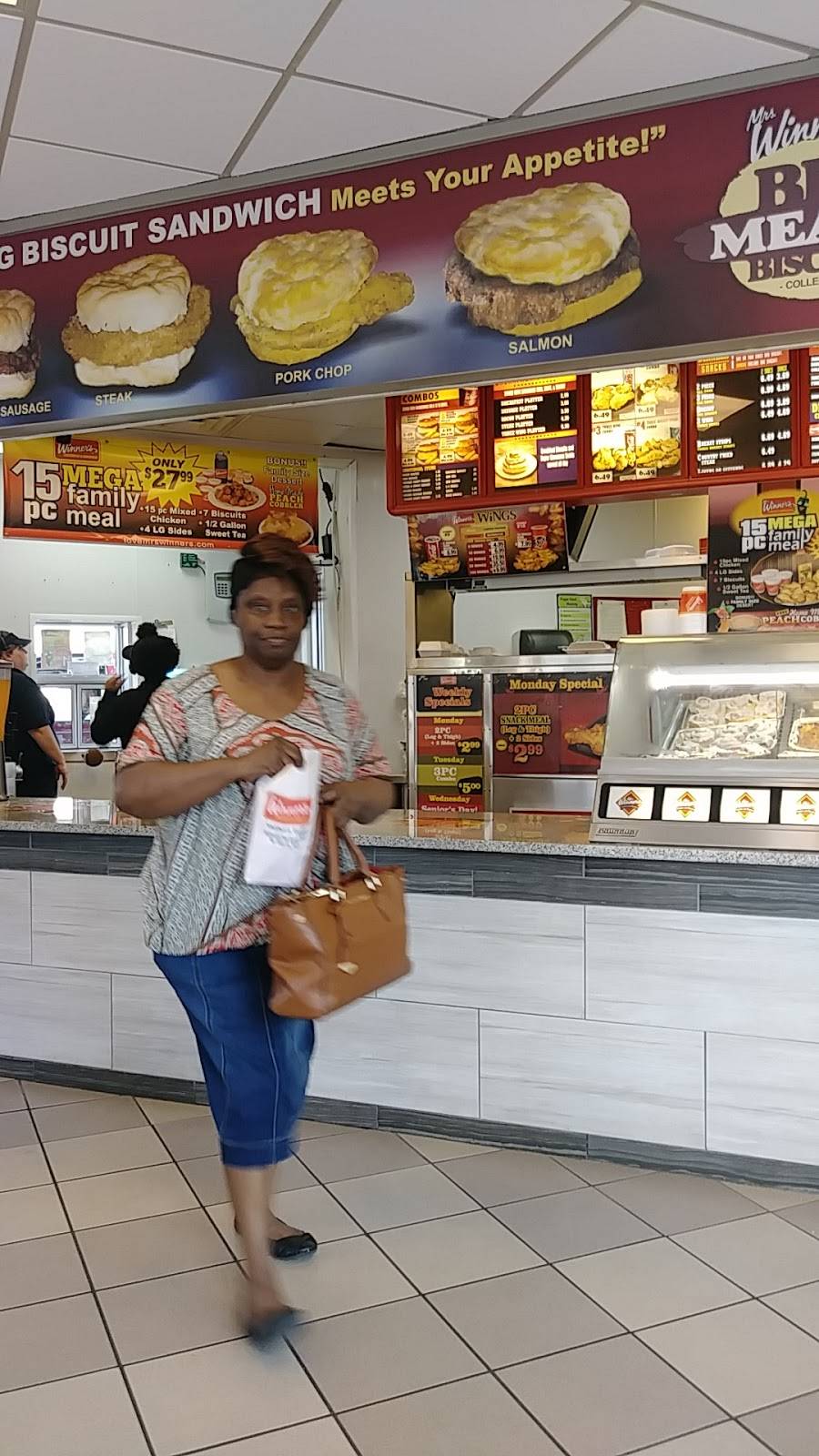 Mrs. Winners Chicken & Biscuits-Stockbridge | meal takeaway | 4509 N Henry Blvd, Stockbridge, GA 30281, USA | 7705077988 OR +1 770-507-7988