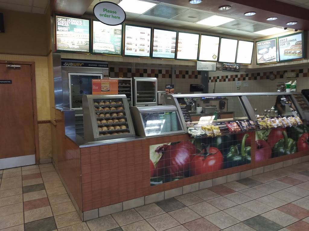 Subway | meal takeaway | 9172 Foothill Blvd Suite B, Rancho Cucamonga, CA 91730, USA | 9099891922 OR +1 909-989-1922