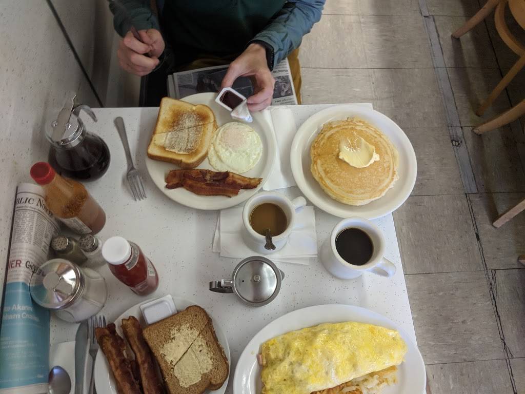 Anns Doughnut Coffee Shop | cafe | 4488 Mission St, San Francisco, CA 94112, USA | 4153341761 OR +1 415-334-1761