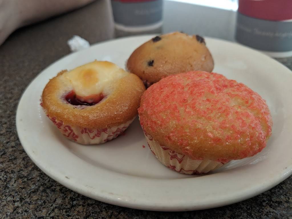 My Favorite Muffin | bakery | 175 E Alex Bell Rd #216, Washington Township, OH 45459, USA | 9374342535 OR +1 937-434-2535