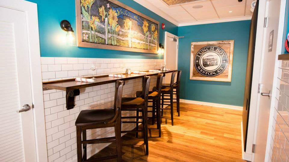 Lunch Box | restaurant | 190 Weston Rd, Weston, CT 06883, USA | 2032274808 OR +1 203-227-4808