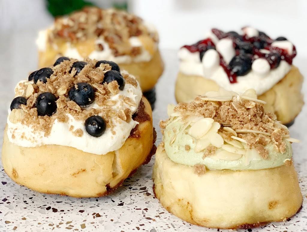 Cinnaholic | bakery | 1404 E Golf Rd, Schaumburg, IL 60173, USA | 8474203831 OR +1 847-420-3831