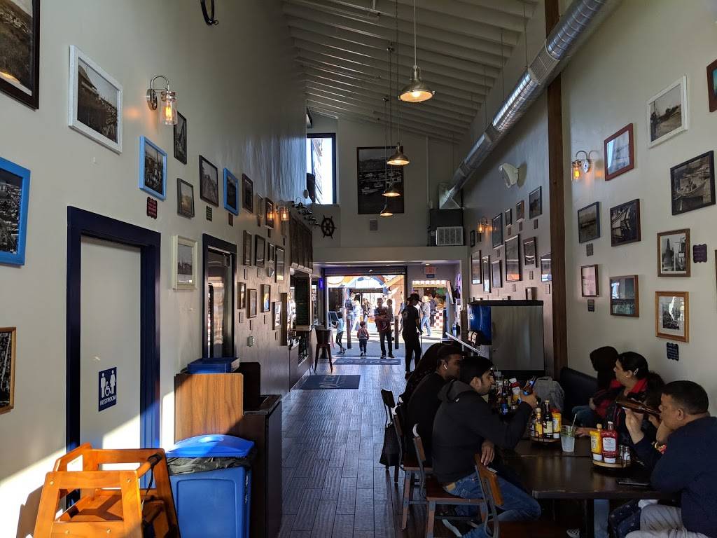 Nicks on the Bay | restaurant | 43 Fishermans Wharf, Monterey, CA 93940, USA | 8312886218 OR +1 831-288-6218