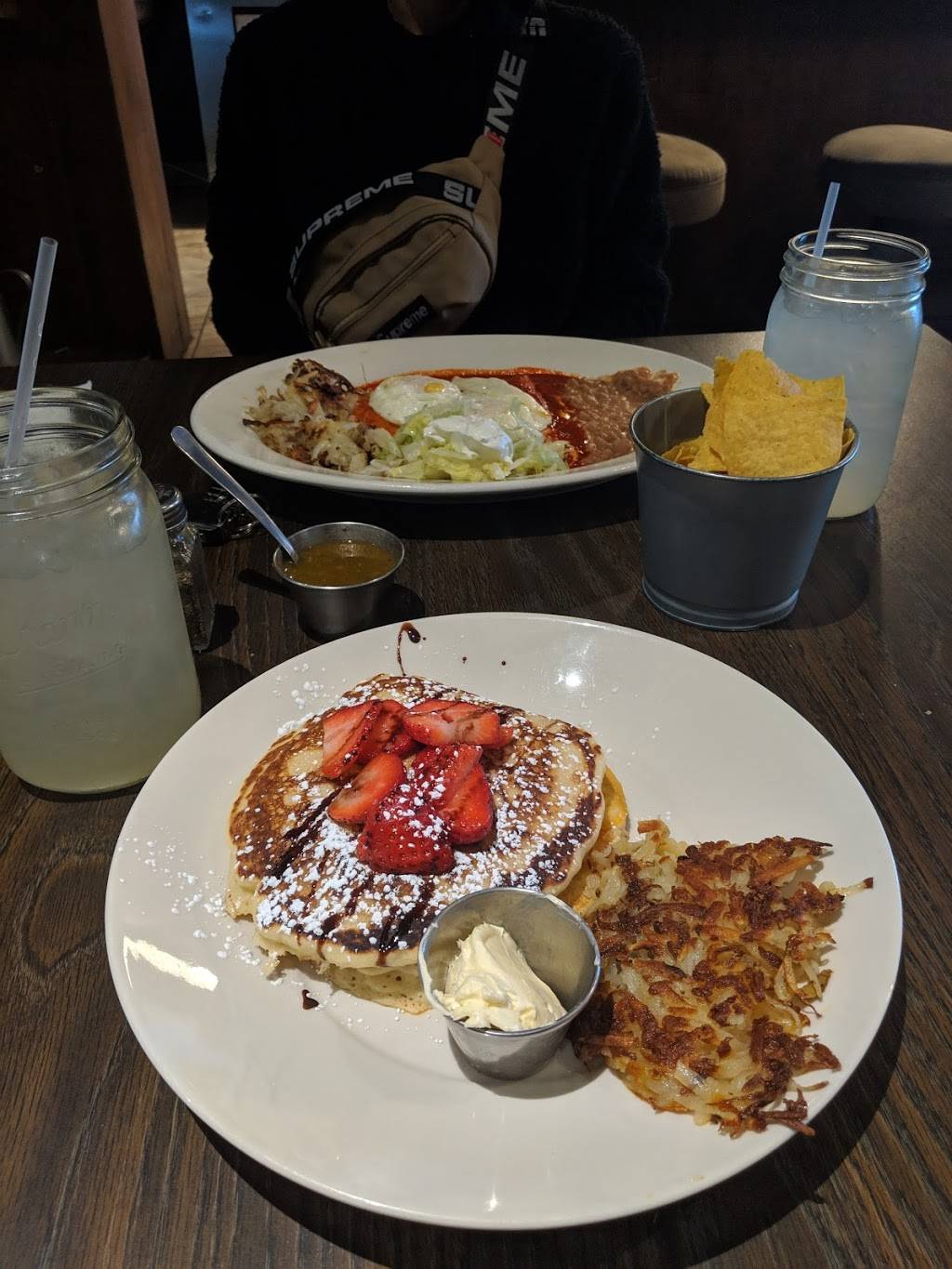 Lucys Cafe West | cafe | 6600 N Mesa St #401, El Paso, TX 79912, USA | 9158428329 OR +1 915-842-8329